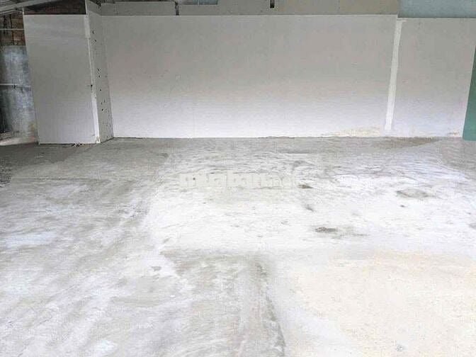 Kho xưởng 285m2 ;9,5*30 đường xe tải 7 tấn