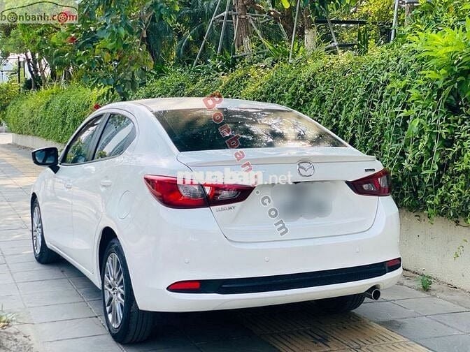 MAZDA2 PREMIUM 2020 - TRẮNG NGỌC TRINH
