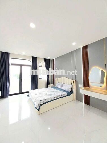 Cần bán nhà hẻm xe hơi né nhau