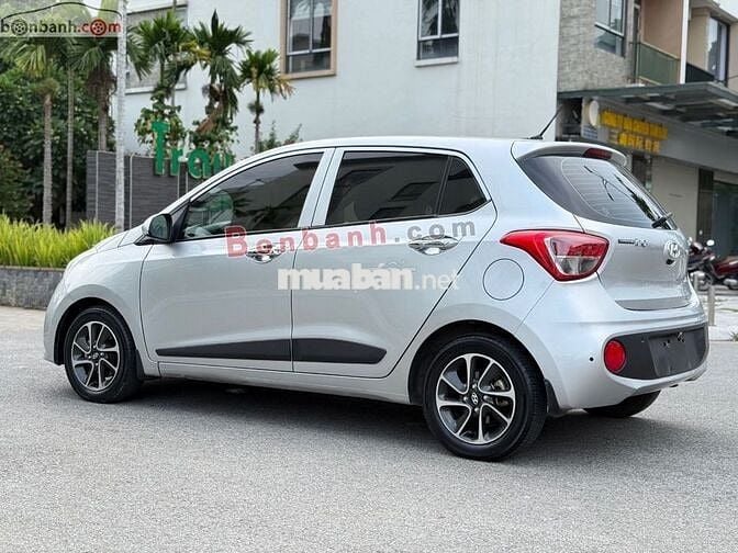 Hyundai i10 1.2 AT Hatchback Sản xuất 2018
