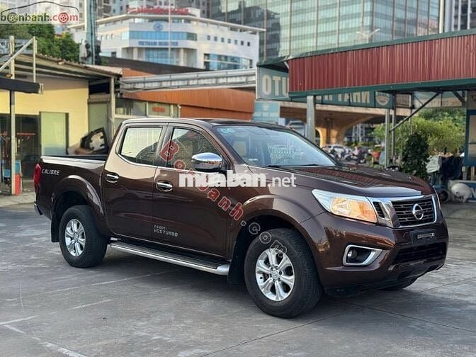 Nissan Navara 2 cầu