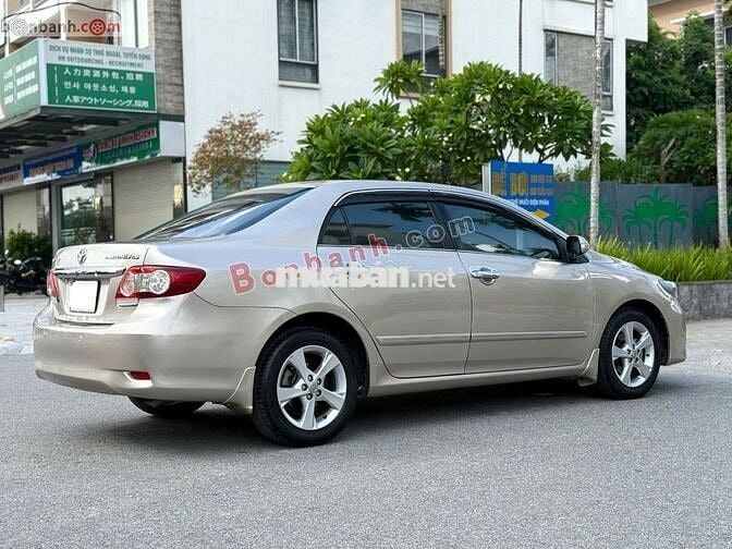 Toyota Altis  2.0V Sản xuất 2013