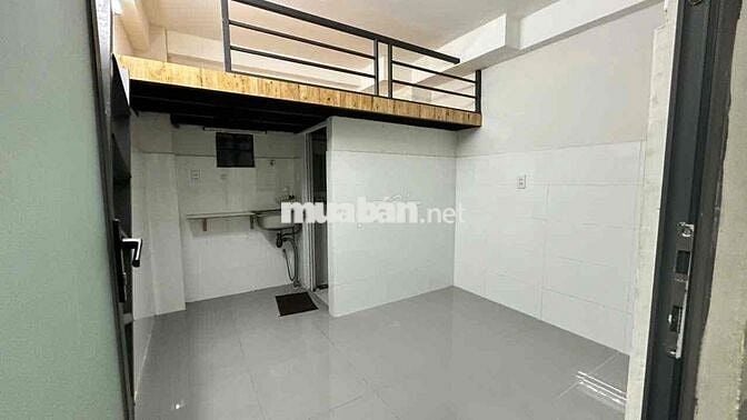 PHÒNG TRỌ GIÁ RẺ FULL NỘI THẤT GÁC CAO RỘNG THOÁNG NGAY NGAC TƯ BỐN XA