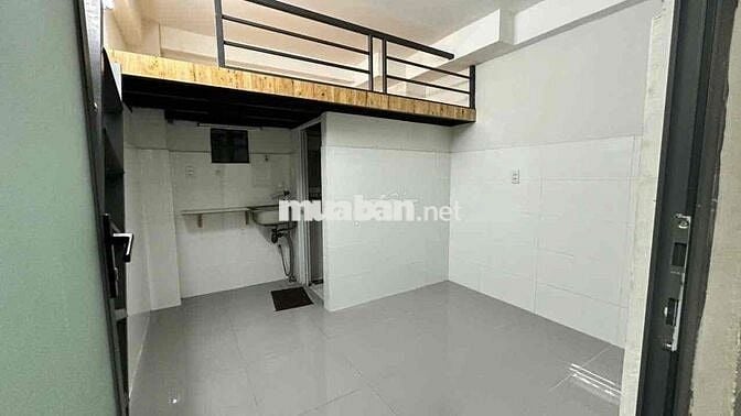 PHÒNG TRỌ GIÁ RẺ FULL NỘI THẤT GÁC CAO RỘNG THOÁNG NGAY NGAC TƯ BỐN XA
