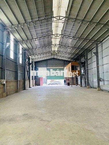 Cho thuê xưởng 500m2, có 3pha, có văn phòng