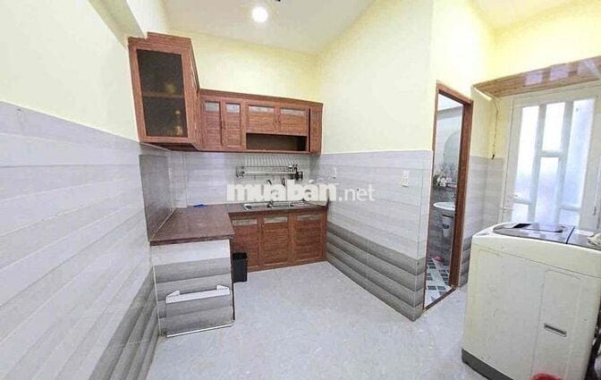 Cho thuê nhà Mới, hẻm xe tải - Nhà 1 trệt 1 Lầu, có sẵn nội thất