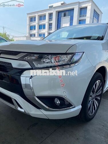 Mitsubishi Outlander 2.0 CVT 2024