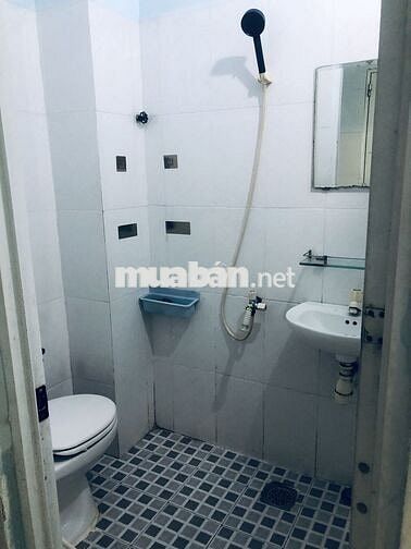 Phòng trọ trung tâm quận 10, đường Tô Hiến Thành