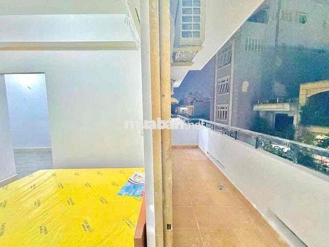 Siêu Phẩm 1 Phòng Ngủ Rộng 50M2 Ở Được 5 Ngừoi 5 Xe - Đi Bộ FTU, UTH