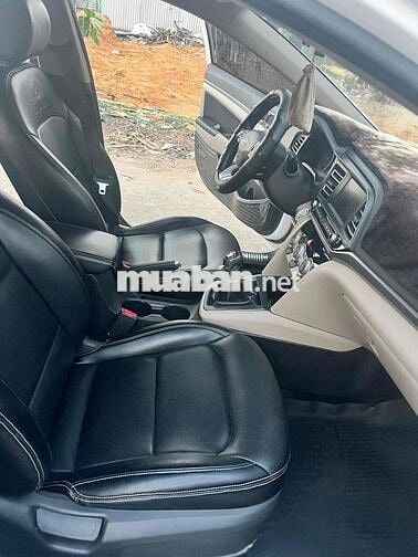 Hyundai Elantra 2019 1.6MT - 75000 km