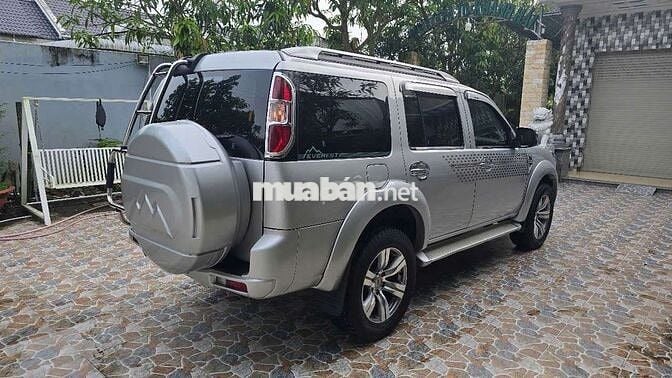 Ford Everest 2011 2.5AT, xe bao không lỏi