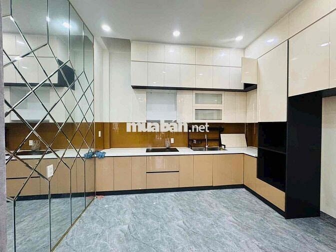 XOAY TIỀN KINH DOANH BÁN NHANH NHÀ TRẦN ĐÌNH XU,QUẬN 1.GIÁ:6Tỷ850.