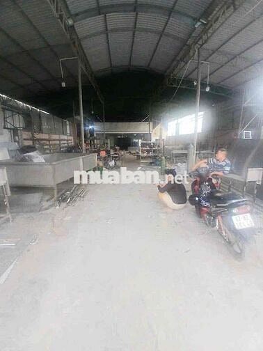 cho thuê 750mv kho xưởng MT Bùi công Trừng HM - Giá: 30tr/th