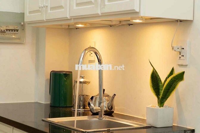 Phòng Trọ Cửa Sổ Thang Máy Bình Thạnh Gần Cầu Bông Trường Sa Quận 1