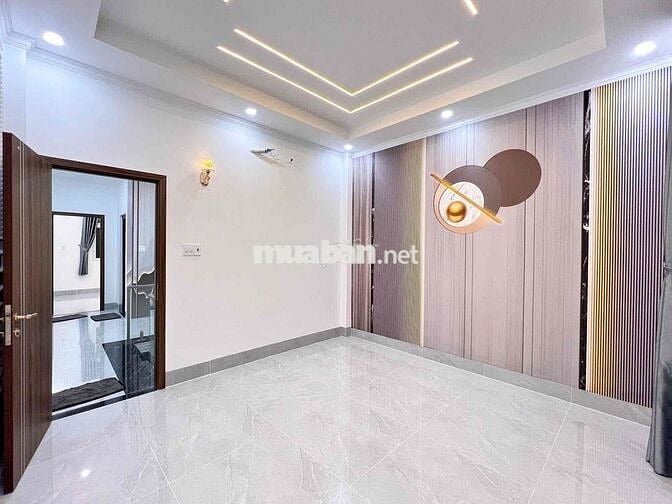NHÀ LẦU 3 PHÒNG NGỦ MỚI XÂY. CÔNG VIÊN HỒ BÚNG XÁNG GẦN ĐH CẦN THƠ