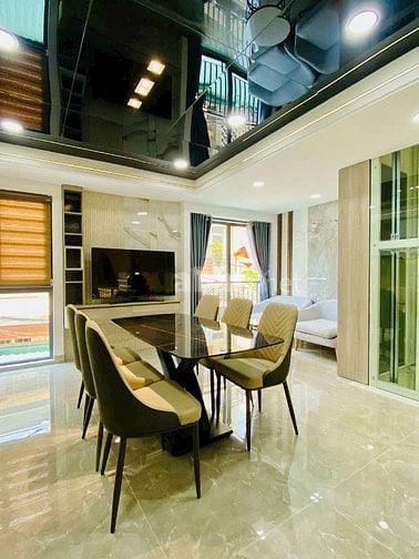 Duy nhất căn gần MT Trần Hưng Đạo, Giá 3TỶ890 hoàn công đầy đủ, Dt 52m