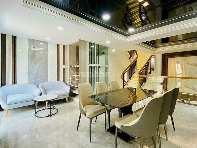 Duy nhất căn gần MT Trần Hưng Đạo, Giá 3TỶ890 hoàn công đầy đủ, Dt 52m