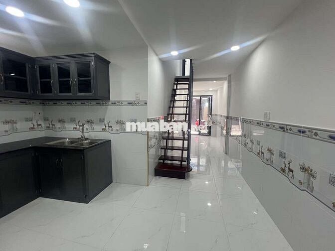NHÀ BÁN Q8, 2 MẶT TIỀN NGANG 4M, 3 TẦNG, HẺM RỘNG THÔNG THOÁNG, 2 TỶ X