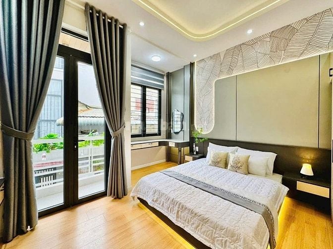 Cơ hội đầu tư-Nhà Huỳnh Lan Khanh Tân Bình, 3tầng3PN Sổ sẵn Gọi E gấp