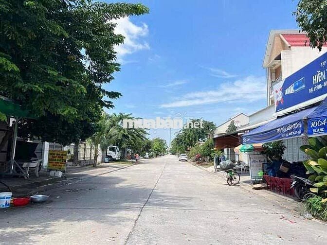 Bán Dãy Nhà Trọ CHO THUÊ Tại KĐT Mỹ Phước 3 tọa lạc trên MT đường DK10