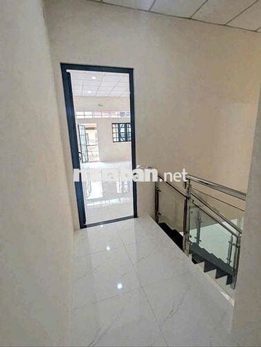 cực đẹp cho thuê nhà Hẻm 6m Huỳnh Thiện Lộc Tân Phú giá chỉ 12 triệu