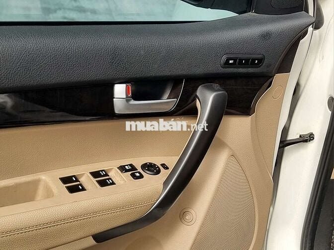 Kia Sorento Full dầu 2019, màu trắng, hỗ trợ góp.