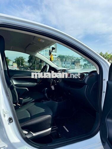 Mitsubishi Attrage 2024 1.2 MT - 8000 km