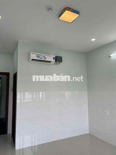 Phòng Cho Thuê Quận Tân Bình (nhà mặt tiền, mới 100%)