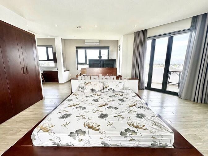 PENTHOUSE STUDIO RỘNG RÃI CÓ VIEW ĐẸP GẦN BIỂN, KHU VỰC YÊN TĨNH ☀️