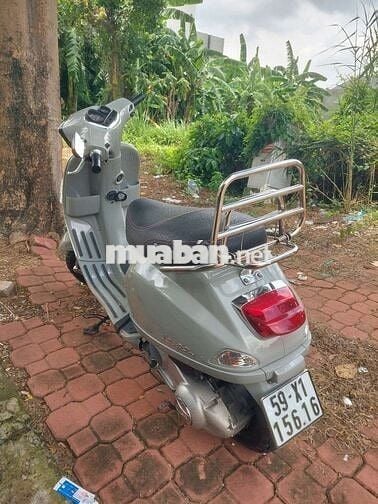 Vepa 2011 xe dẹp vo moi ve chạy lien