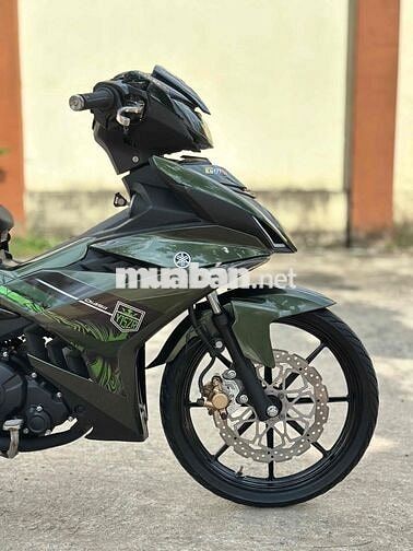 Ex 150 62 Touring pô êm đít zin