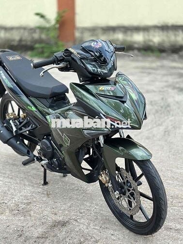 Ex 150 62 Touring pô êm đít zin