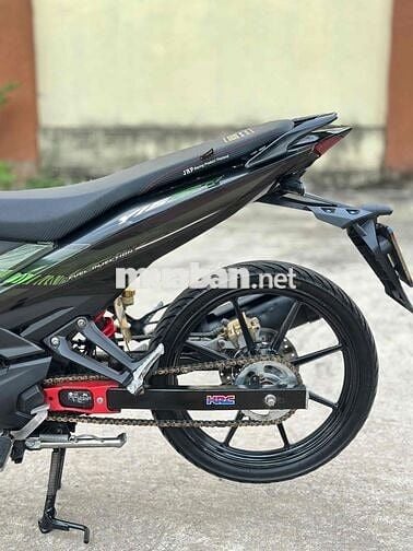 Ex 150 62 Touring pô êm đít zin