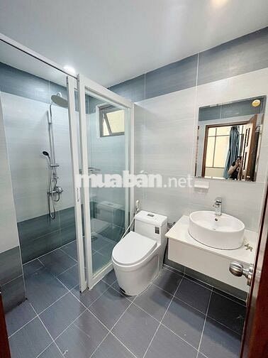 STUDIO CAO CẤP NGAY NGÃ 4 HÀNG XANH, VÒNG XOAY ĐIỆN BIÊN PHỦ