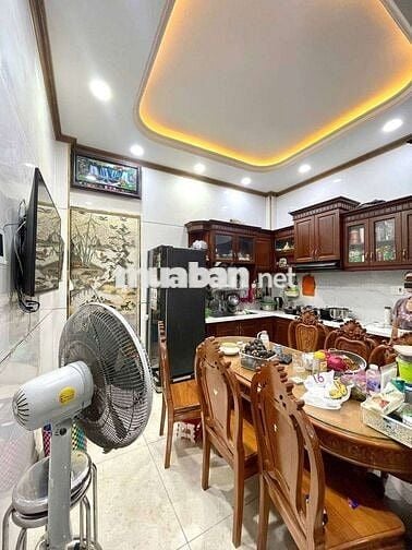 Mã Lò- Lê Văn Quới 64m2 4PN hẻm 7m thông nội thất cao cấp chỉ 6,45 tỷ