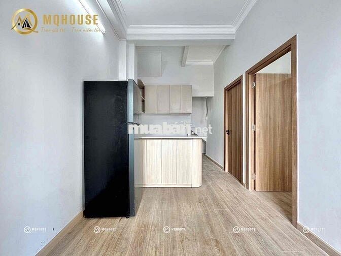 STUDIO MỘT PHÒNG NGỦ CÓ BAN CÔNG NGAY GẦN NHÀ THỜ PHAOLO