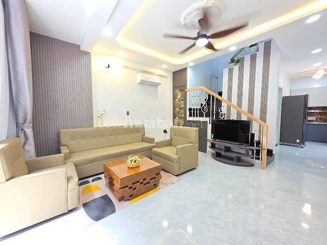 Hiếm! Nhà Căn Góc Lê Văn Sỹ_Phú Nhuận_50m_1T1L+BC_SHR_lh0974945908sang