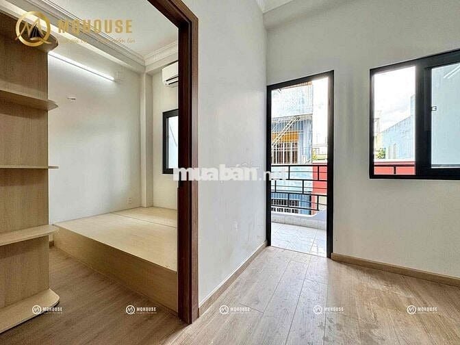 STUDIO MỘT PHÒNG NGỦ CÓ BAN CÔNG NGAY GẦN NHÀ THỜ PHAOLO