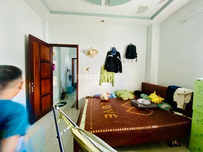Chính Chủ bán nhà đẹp hẻm 8m, đường Tân Trụ, Tân Bình, gần Sân Bay