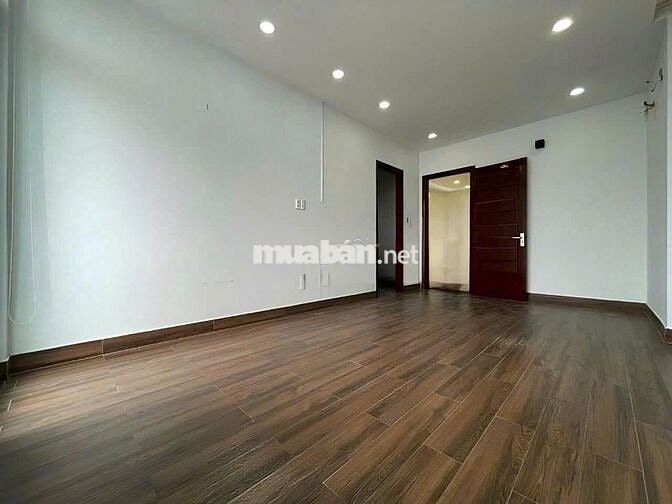 SIÊU PHẨM CỰC HIẾM – 212F Nguyễn Minh Hoàng- trống suốt mới tinh