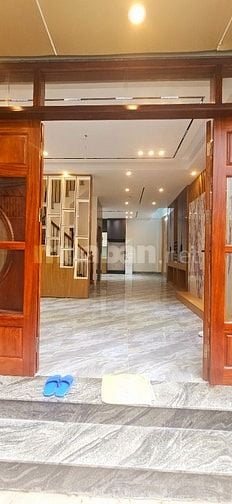 Bán Nhà Chính Chủ Phố Trần Khát Chân Hai Bà Trưng 55M 5Tầng Thang Máy