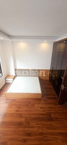 Bán Nhà Chính Chủ Phố Trần Khát Chân Hai Bà Trưng 55M 5Tầng Thang Máy
