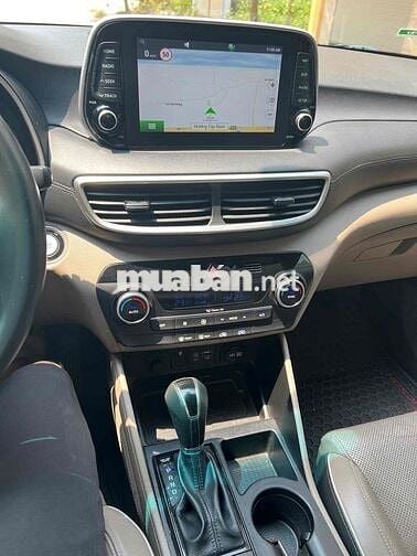Hyundai Tucson 2020 1.6 AT Turbo - 93000 km