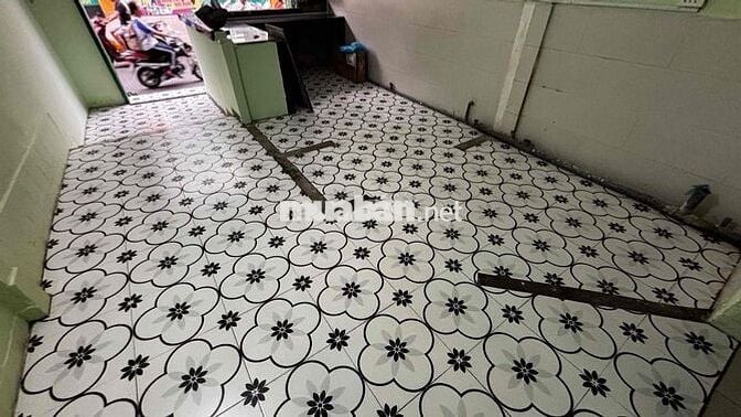 Sang mặt bằng 32m2 đường Võ Thành Trang - gần chợ, trường họ