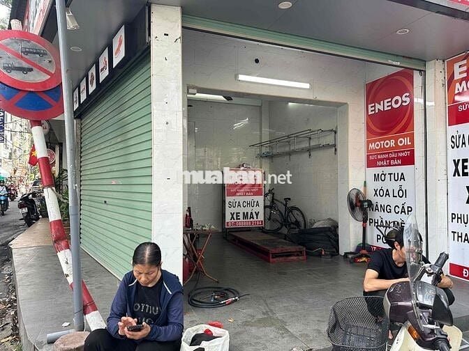 Cửa hàng hai mặt tiền 680 đường láng hạ giáp với ngõ 107 Ng Chí ThNg