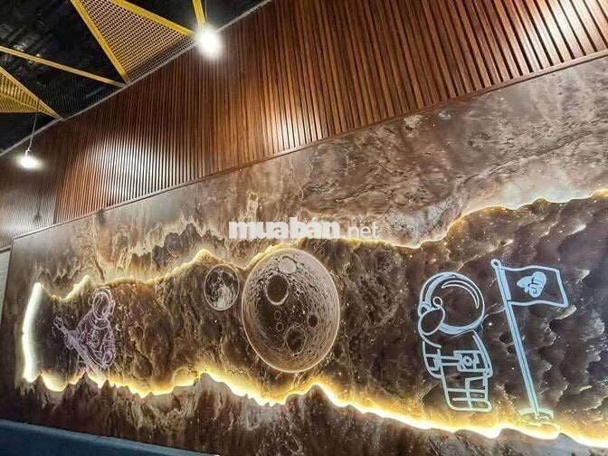 SANG LẠI QUÁN CAFE - MẶT TIỀN ĐƯỜNG NGUYỄN VĂN CỪ  - VÀO LÀ LINH DOANH