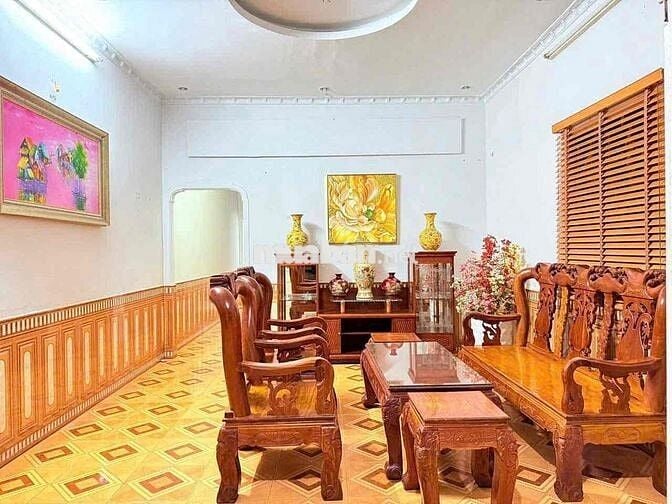Cho Thuê Nhà 1 Trệt-1 Lầu Hẻm 72 Lê Hồng Phong P Vũng Tàu.