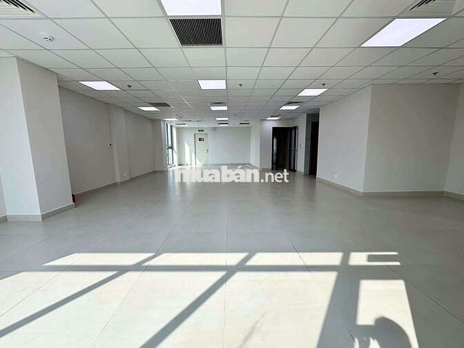 Cho thuê tòa nhà mới xây 100% mặt tiền Nguyễn sơn, dt. 10x20m 5 lầu