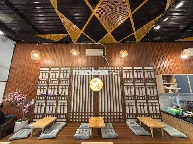 SANG LẠI QUÁN CAFE - MẶT TIỀN ĐƯỜNG NGUYỄN VĂN CỪ  - VÀO LÀ LINH DOANH