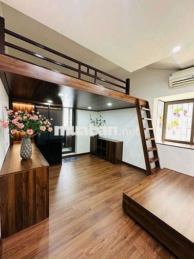 🌳 Vị trí kim cương, chỉ vài bước chân là chạm Hồ Gươm.